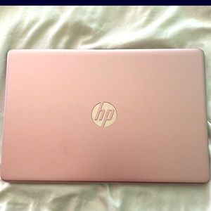 HP laptop everything works as it should charger including